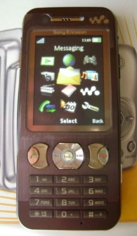 Sony Ericsson Walkman W890