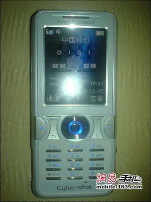 Sony Ericsson LI K770i