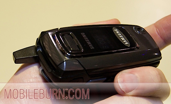 Samsung SGH-D407