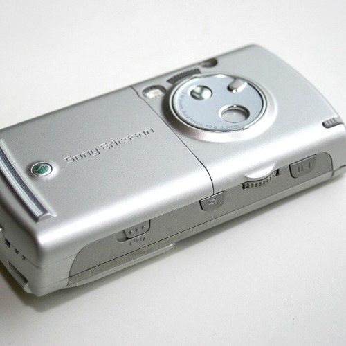Sony Ericsson P990i